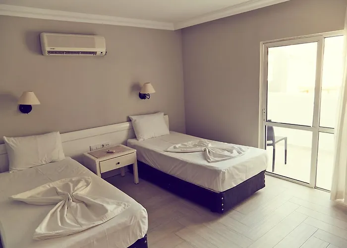 Two Seas 2* Marmaris